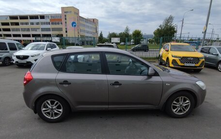 KIA cee'd I рестайлинг, 2009 год, 700 000 рублей, 7 фотография