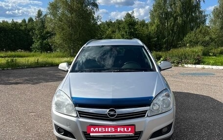 Opel Astra H, 2011 год, 600 000 рублей, 2 фотография