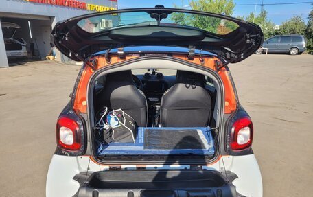 Smart Fortwo III, 2016 год, 1 000 000 рублей, 17 фотография