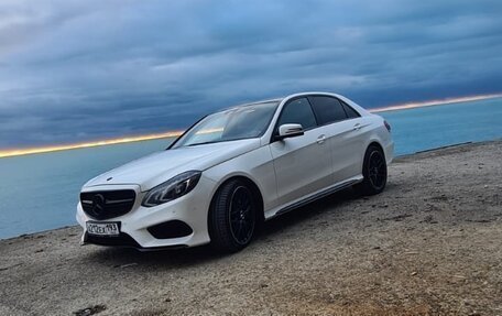 Mercedes-Benz E-Класс, 2015 год, 1 850 000 рублей, 6 фотография