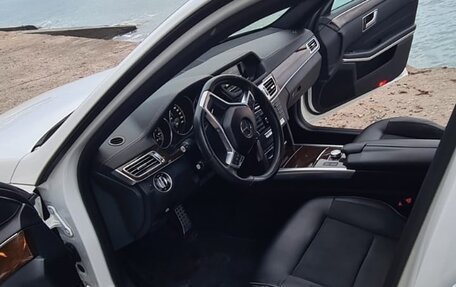 Mercedes-Benz E-Класс, 2015 год, 1 850 000 рублей, 9 фотография