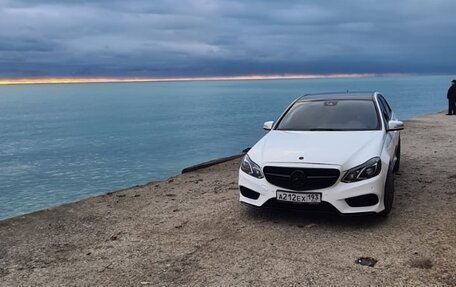 Mercedes-Benz E-Класс, 2015 год, 1 850 000 рублей, 4 фотография
