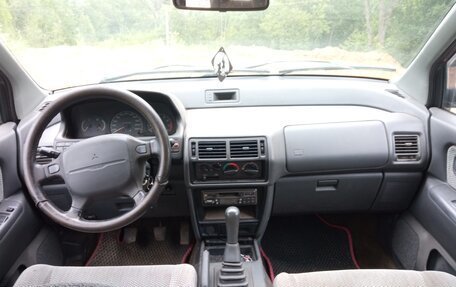 Mitsubishi Space Wagon III, 1998 год, 85 000 рублей, 6 фотография
