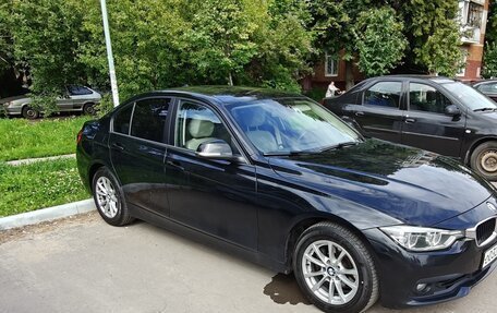 BMW 3 серия, 2017 год, 2 700 000 рублей, 3 фотография