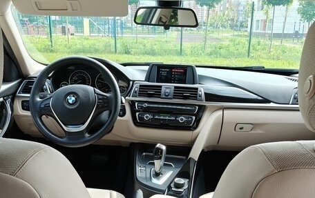 BMW 3 серия, 2017 год, 2 700 000 рублей, 10 фотография