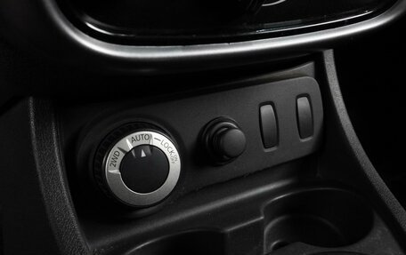 Renault Duster I рестайлинг, 2013 год, 947 000 рублей, 13 фотография