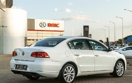 Volkswagen Passat B7, 2013 год, 1 095 000 рублей, 6 фотография