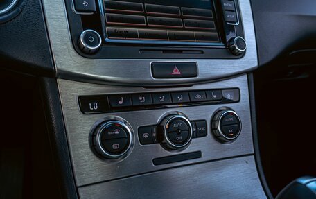 Volkswagen Passat B7, 2013 год, 1 095 000 рублей, 19 фотография