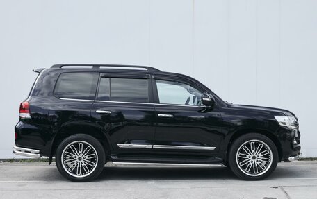 Toyota Land Cruiser 200, 2015 год, 5 779 000 рублей, 5 фотография