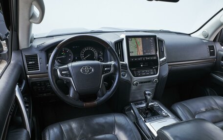 Toyota Land Cruiser 200, 2015 год, 5 779 000 рублей, 11 фотография