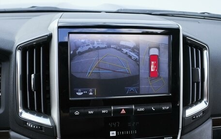 Toyota Land Cruiser 200, 2015 год, 5 779 000 рублей, 21 фотография