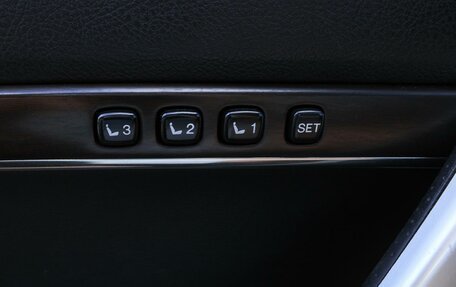 Toyota Land Cruiser 200, 2015 год, 5 779 000 рублей, 29 фотография