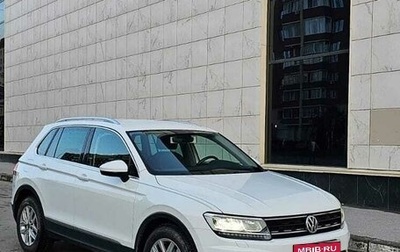 Volkswagen Tiguan II, 2017 год, 2 300 000 рублей, 1 фотография