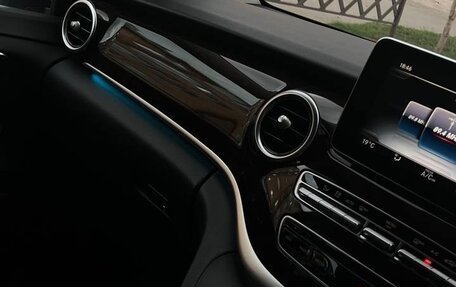 Mercedes-Benz V-Класс, 2017 год, 3 540 000 рублей, 15 фотография