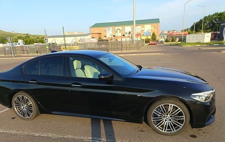 BMW 5 серия, 2018 год, 3 300 000 рублей, 5 фотография