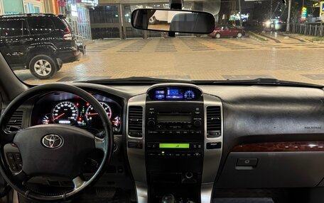 Toyota Land Cruiser Prado 120 рестайлинг, 2006 год, 3 000 000 рублей, 14 фотография