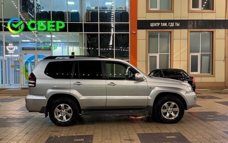 Toyota Land Cruiser Prado 120 рестайлинг, 2006 год, 3 000 000 рублей, 6 фотография