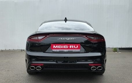 KIA Stinger I, 2019 год, 2 300 000 рублей, 6 фотография