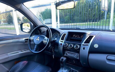 Mitsubishi Pajero Sport II рестайлинг, 2014 год, 1 979 000 рублей, 9 фотография
