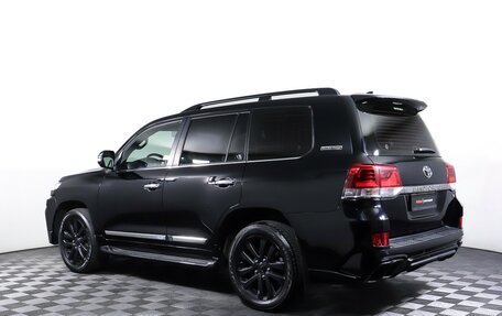 Toyota Land Cruiser 200, 2019 год, 7 400 000 рублей, 7 фотография