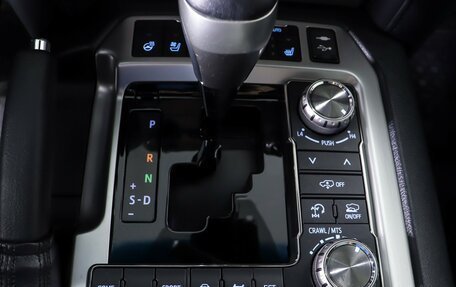 Toyota Land Cruiser 200, 2019 год, 7 400 000 рублей, 22 фотография