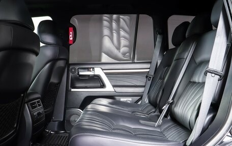 Toyota Land Cruiser 200, 2019 год, 7 400 000 рублей, 12 фотография
