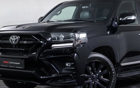 Toyota Land Cruiser 200, 2019 год, 7 400 000 рублей, 28 фотография