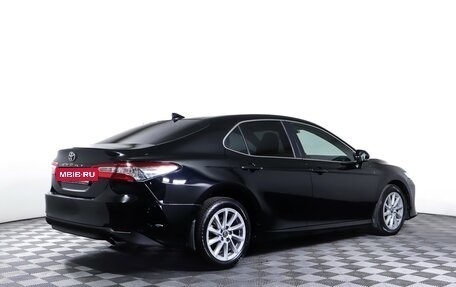 Toyota Camry, 2021 год, 2 790 000 рублей, 5 фотография