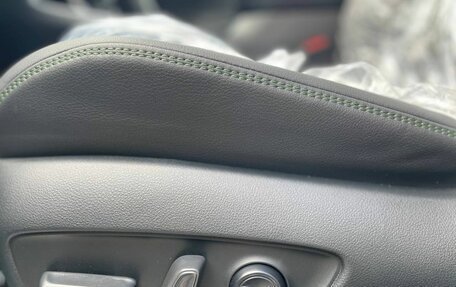 Toyota RAV4, 2025 год, 3 750 000 рублей, 13 фотография