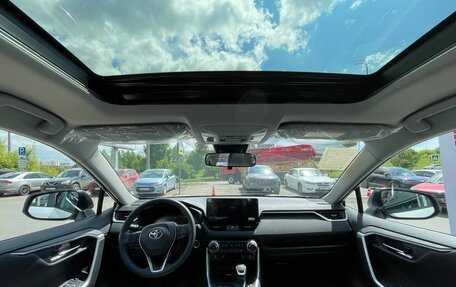Toyota RAV4, 2025 год, 3 750 000 рублей, 23 фотография