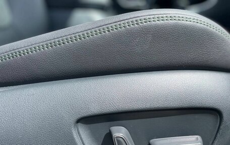 Toyota RAV4, 2025 год, 3 750 000 рублей, 26 фотография