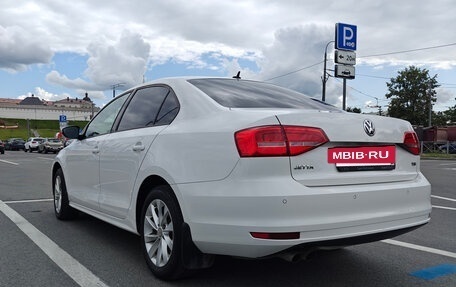 Volkswagen Jetta VI, 2015 год, 1 370 000 рублей, 3 фотография