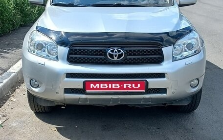 Toyota RAV4, 2005 год, 980 000 рублей, 1 фотография