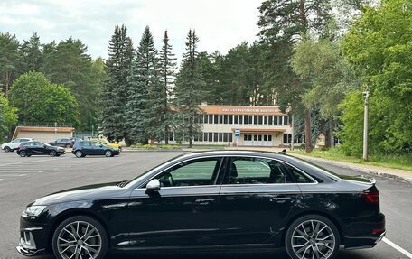 Audi A4, 2018 год, 3 699 999 рублей, 2 фотография
