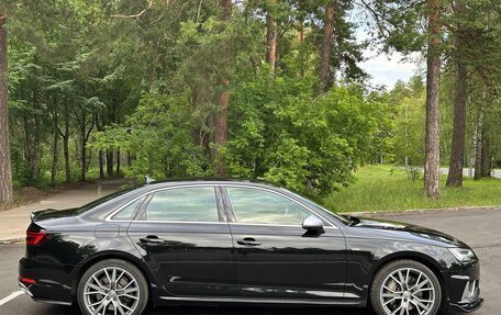 Audi A4, 2018 год, 3 699 999 рублей, 6 фотография
