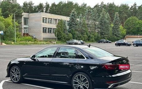 Audi A4, 2018 год, 3 699 999 рублей, 3 фотография