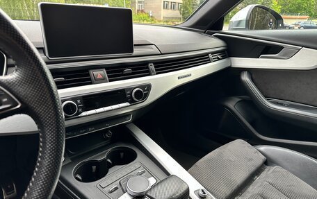 Audi A4, 2018 год, 3 699 999 рублей, 16 фотография