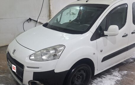 Peugeot Partner II рестайлинг 2, 2013 год, 690 000 рублей, 7 фотография