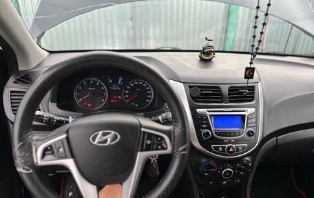 Hyundai Solaris II рестайлинг, 2012 год, 770 000 рублей, 17 фотография
