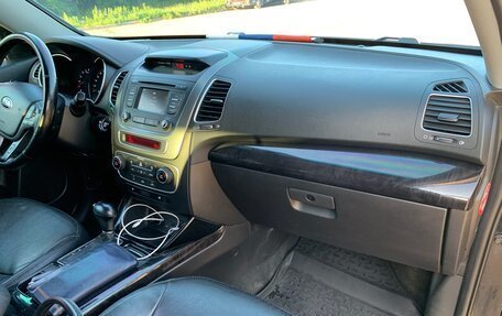 KIA Sorento II рестайлинг, 2013 год, 1 750 000 рублей, 12 фотография