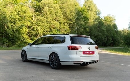 Volkswagen Passat B8 рестайлинг, 2018 год, 2 600 000 рублей, 8 фотография
