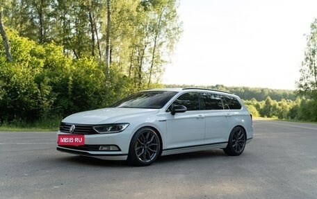 Volkswagen Passat B8 рестайлинг, 2018 год, 2 600 000 рублей, 10 фотография