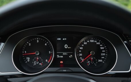 Volkswagen Passat B8 рестайлинг, 2018 год, 2 600 000 рублей, 25 фотография