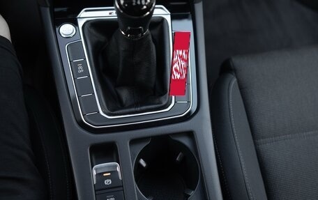 Volkswagen Passat B8 рестайлинг, 2018 год, 2 600 000 рублей, 32 фотография