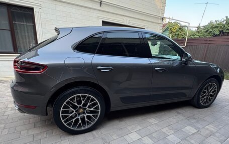 Porsche Macan I рестайлинг, 2017 год, 4 300 000 рублей, 3 фотография