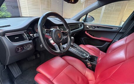 Porsche Macan I рестайлинг, 2017 год, 4 300 000 рублей, 8 фотография