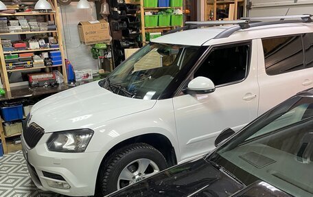 Skoda Yeti I рестайлинг, 2017 год, 1 050 000 рублей, 6 фотография