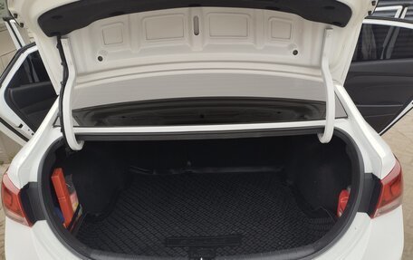 Hyundai Solaris II рестайлинг, 2017 год, 1 299 000 рублей, 10 фотография