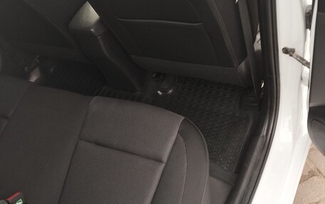 Hyundai Solaris II рестайлинг, 2017 год, 1 299 000 рублей, 17 фотография