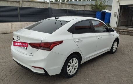 Hyundai Solaris II рестайлинг, 2017 год, 1 299 000 рублей, 5 фотография